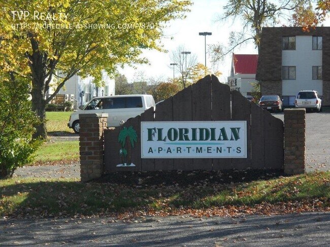 Foto del edificio - 132 Fox Hill Ln