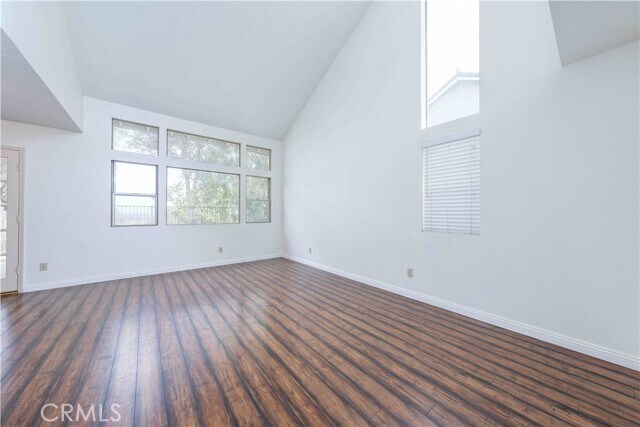 Foto del edificio - 2985 Amber Dr