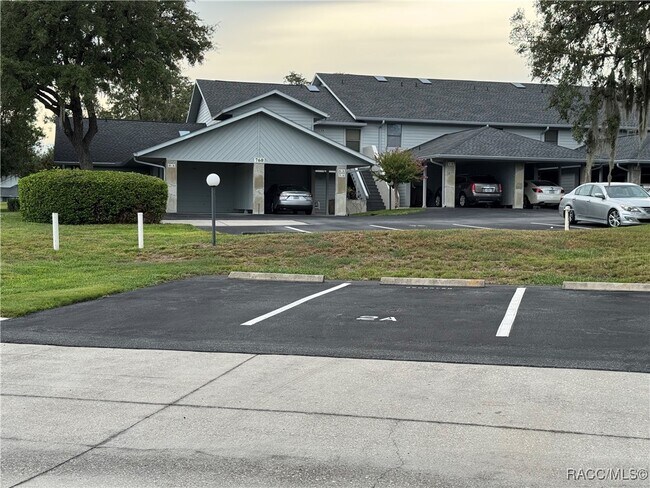Foto del edificio - 790 E Gilchrist Ct
