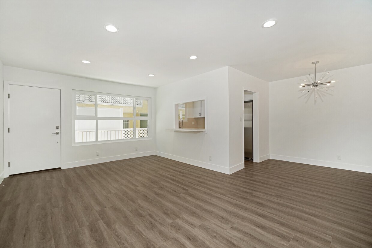 1043 N Genesee Ave Unit 7, West Hollywood, CA 90046 Apartments in