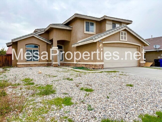 Foto del edificio - 14744 Delicious St