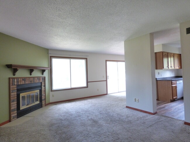 Building Photo - 1600 Commerce Dr