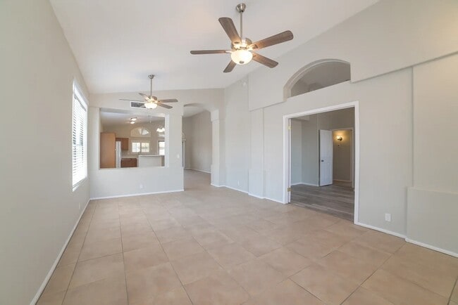 Building Photo - 20447 N 40th Ave