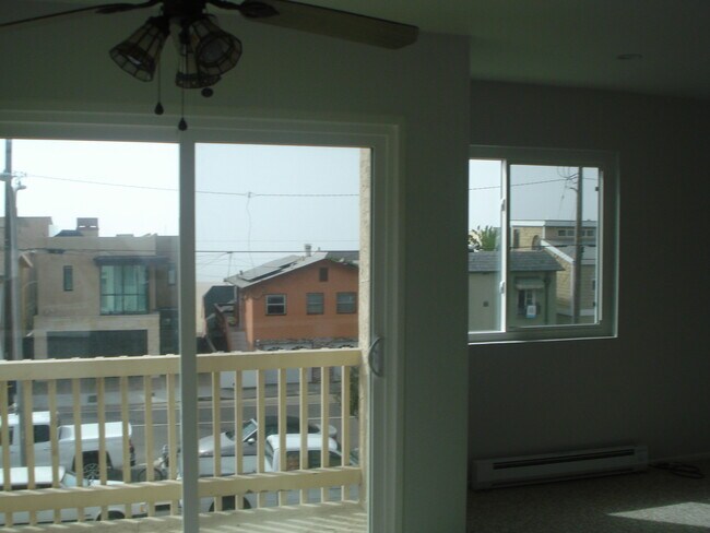 Foto del edificio - OCEAN VIEW 2 BDRM 2 BA CONDO FOR LEASE