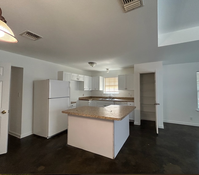 Photo - Loy Duplex Apartment