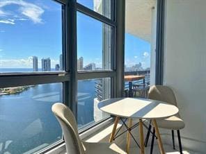Foto del edificio - 3582 Mystic Pointe Dr