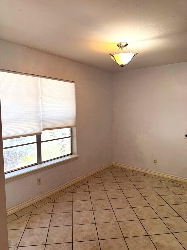 Foto del edificio - 5302 Springfield Ave