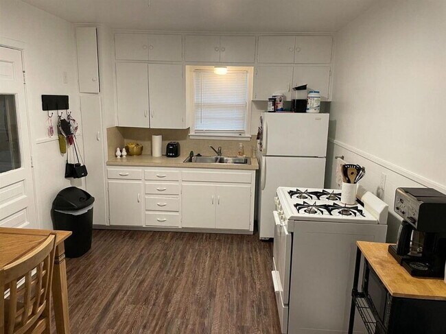 Foto del edificio - 3203 33rd St