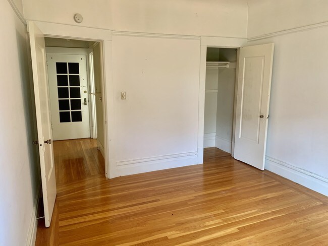 Foto del edificio - 183 Parnassus Ave