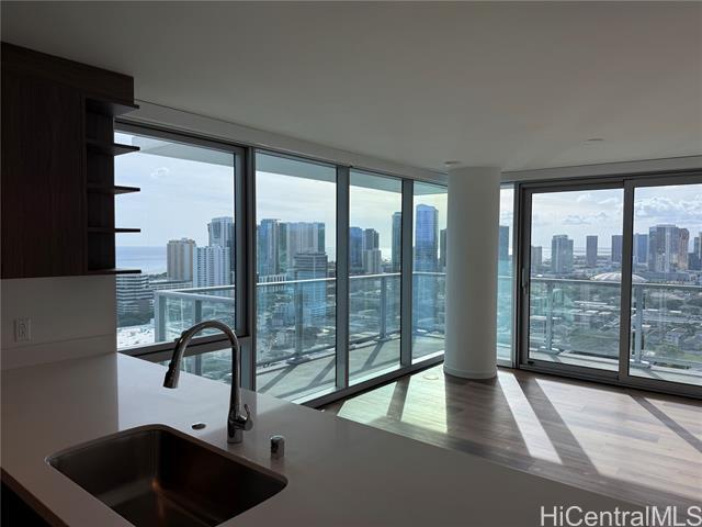 Foto del edificio - 1515 Liona St