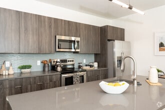 Interior Photo - Claro at High Point