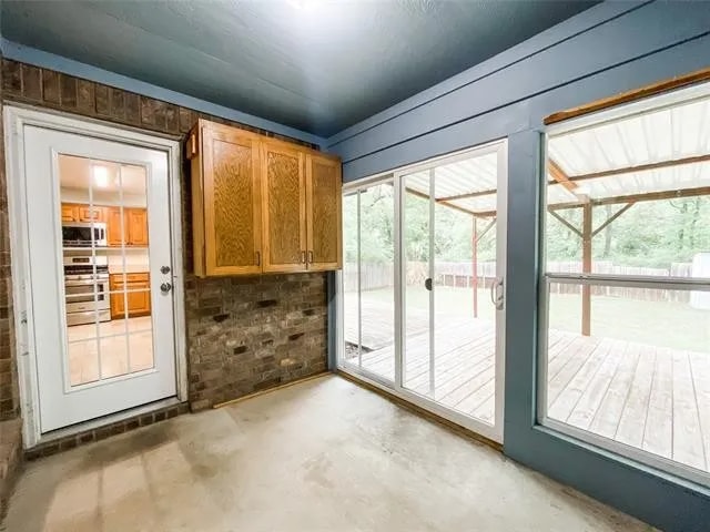 Building Photo - 125 Parkwood Ct