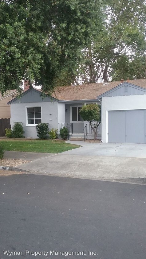 Foto principal - 2 br, 1 bath House - 1719 F Street