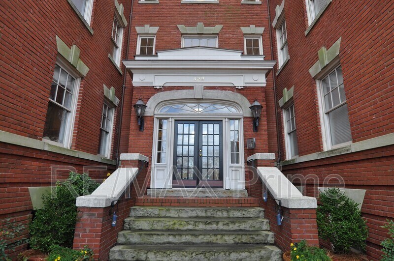 429 W York St Unit 2D, Norfolk, VA 23510 Condo for Rent in Norfolk