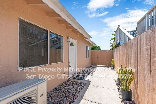 Building Photo - 1090 Gardena Rd