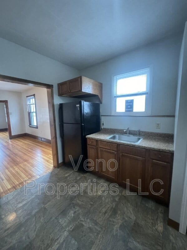 149 Saratoga Ave Unit 2, Mechanicville, NY 12118 Condo for Rent in Mechanicville, NY