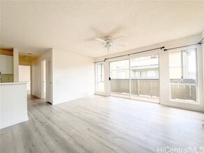 Building Photo - 91-273-273 Hanapouli Cir
