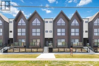 Building Photo - 7277-7277 Wilson Crescent