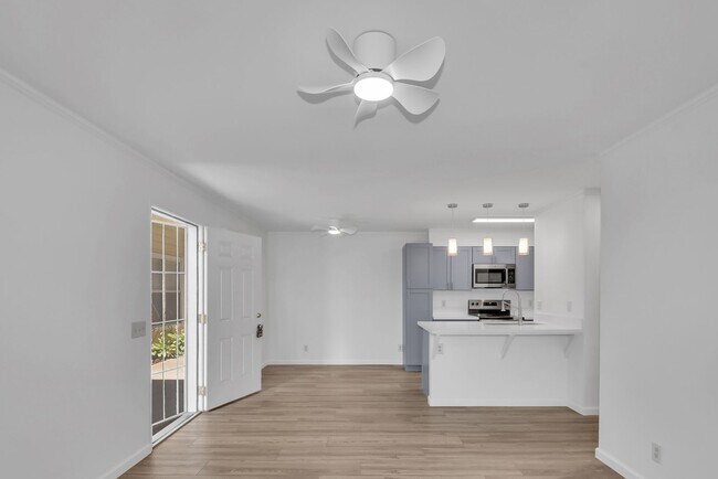 Foto del edificio - Fairway Terrace 2 bed 2 bath ground floor ...