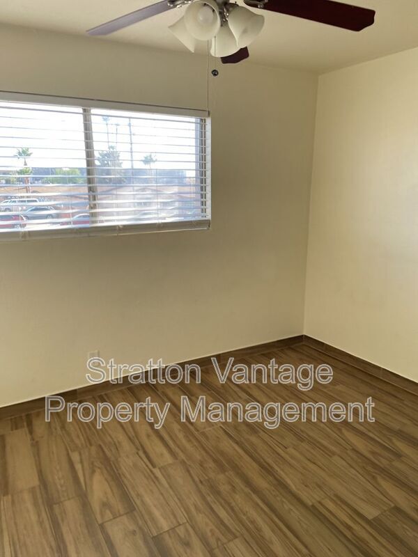 Foto del edificio - 424 W Brown Rd