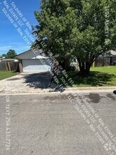 Building Photo - 1402 Ashley Dr