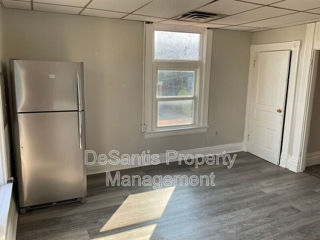 Building Photo - 508 Chestnut St