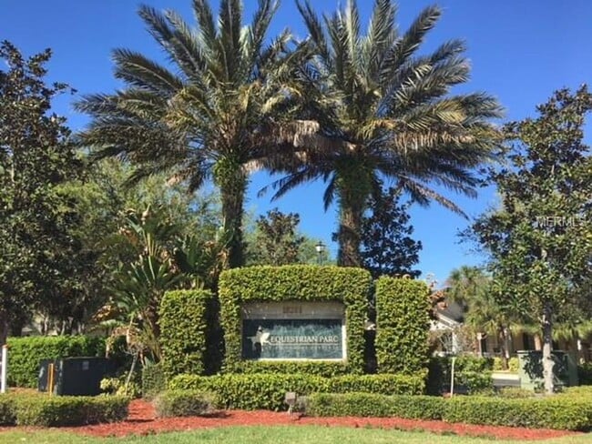 Building Photo - Very nice 2bed/2bath condo on 3rd floor in gated Equestrian Parc  in New Tampa!