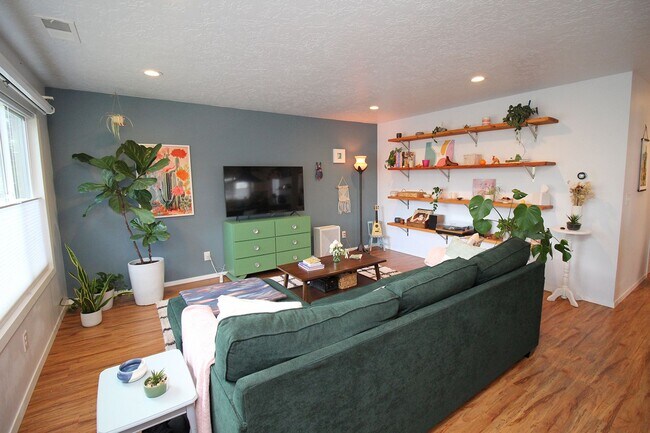 Foto del edificio - 205 NE 79th Ave