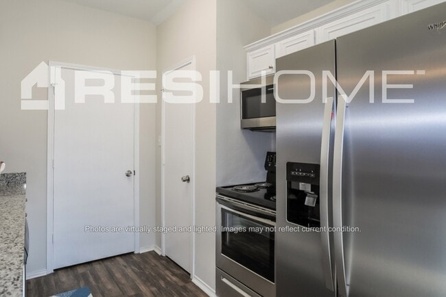 Building Photo - 3128 Ronay Dr