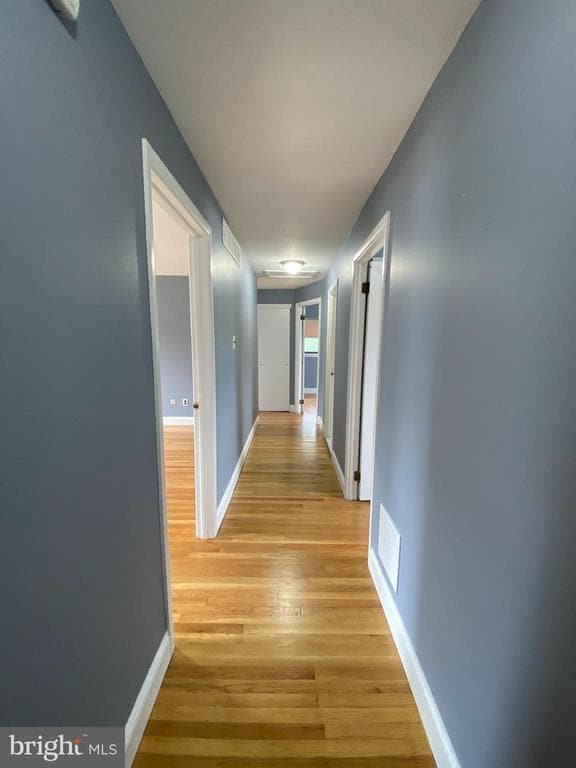 Building Photo - 1 Niamoa Dr