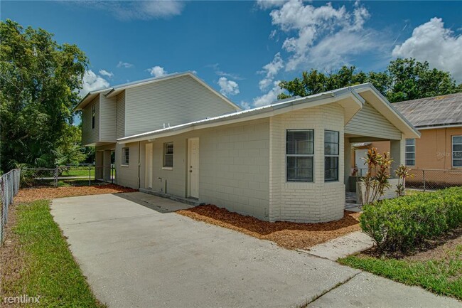Building Photo - 3 br, 2 bath House - 640 WALDON AVENUE