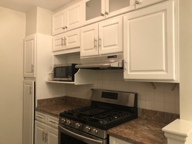 Foto del edificio - 9801 Shore Rd