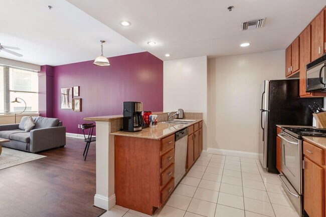 Foto del edificio - 925 Common St