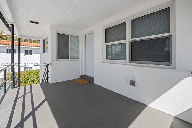 Foto del edificio - 2240 SW 16th St