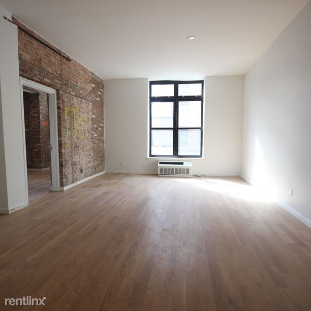 Building Photo - 616 Bushwick Ave
