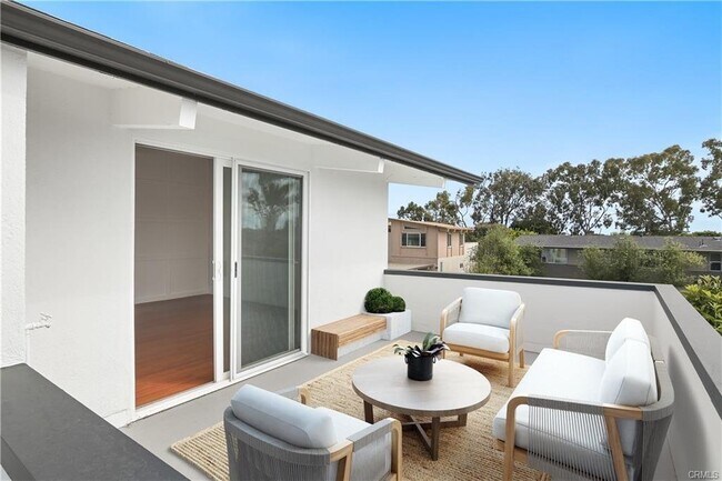 Building Photo - 436 Seaward Rd