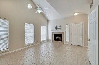 Building Photo - 12565 Piping Rock Dr