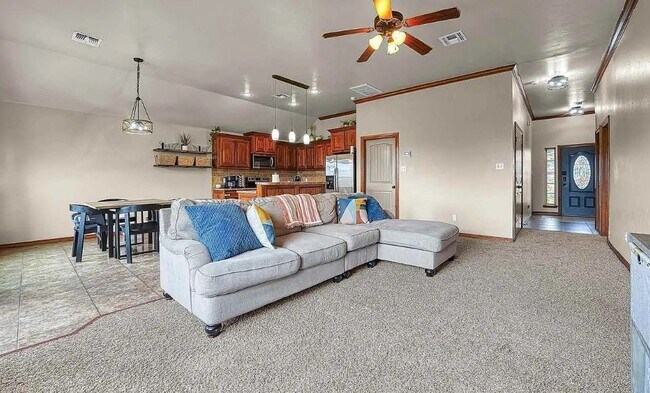 Foto del edificio - 2313 SW 44th St