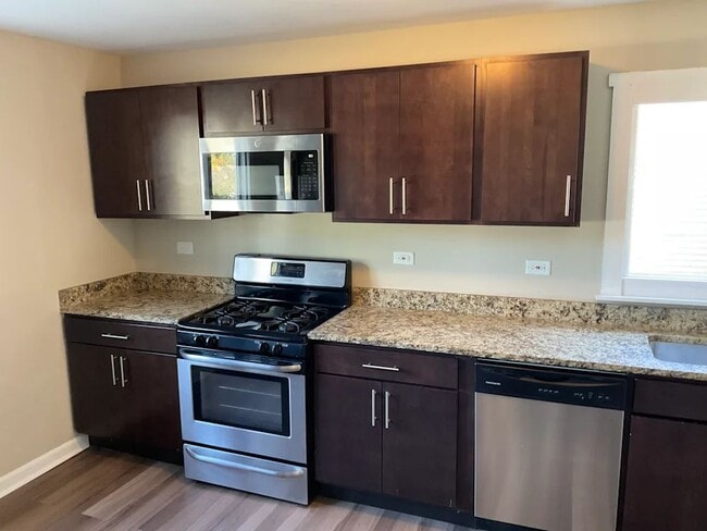 Foto del edificio - 711 E Le Moyne Ave