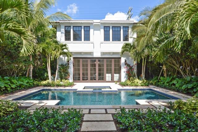 Building Photo - 333 Brazilian Ave