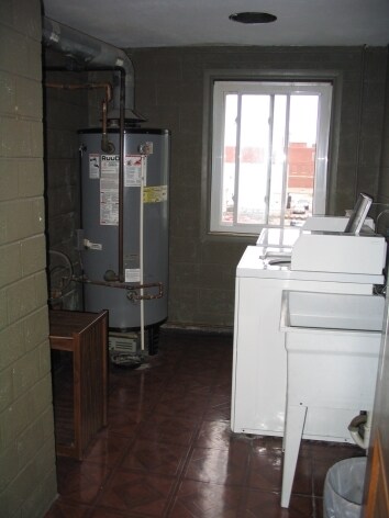 Foto del edificio - 4370 State Rd