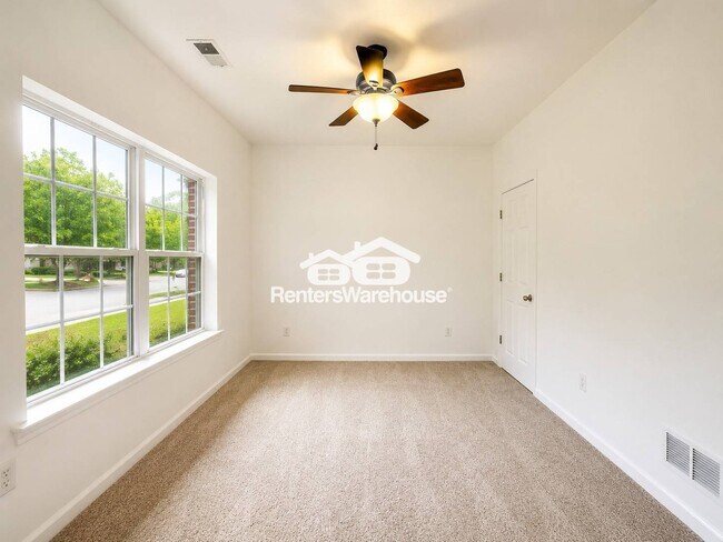 Building Photo - 5628 Cascade Run