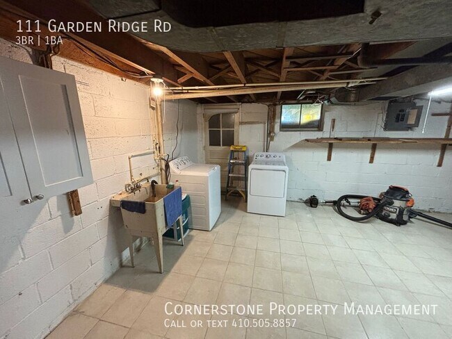 Foto del edificio - 111 Garden Ridge Rd