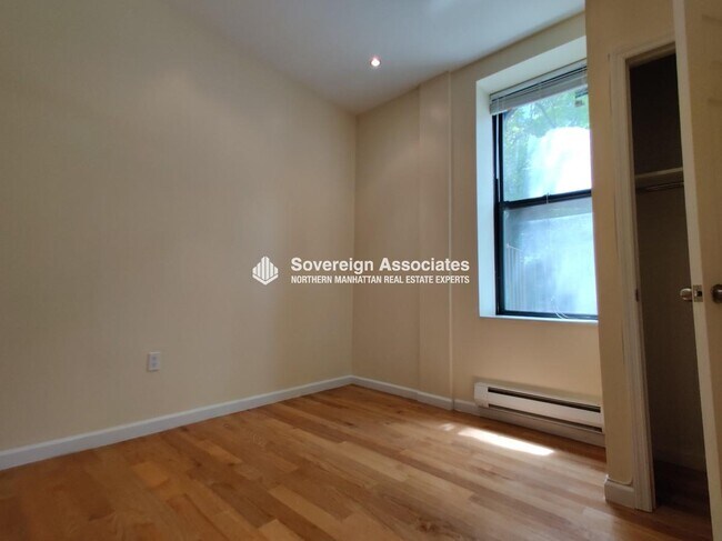 Foto del edificio - 961 Columbus Ave