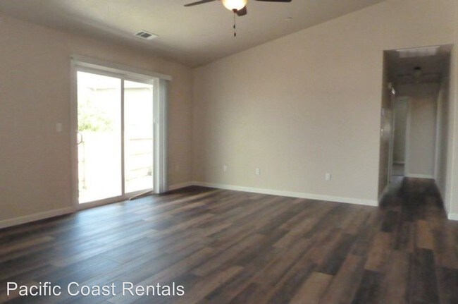 Building Photo - 3 br, 2 bath House - 1835 Linda Way
