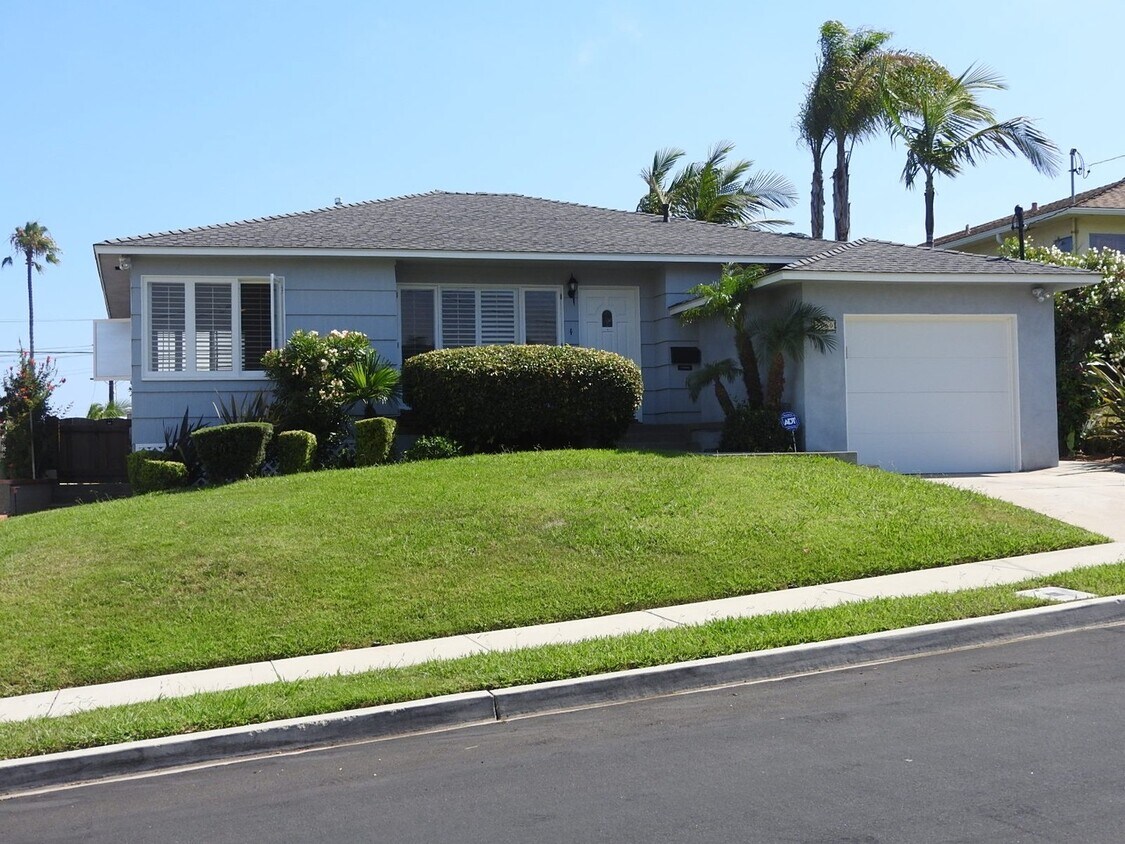 Foto principal - Gorgeous House with Huge Private Yard