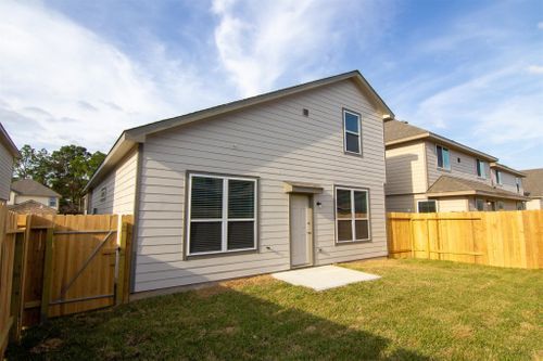 Building Photo - 4806 Giant Sequoia Way, Spring, TX 77373 -...