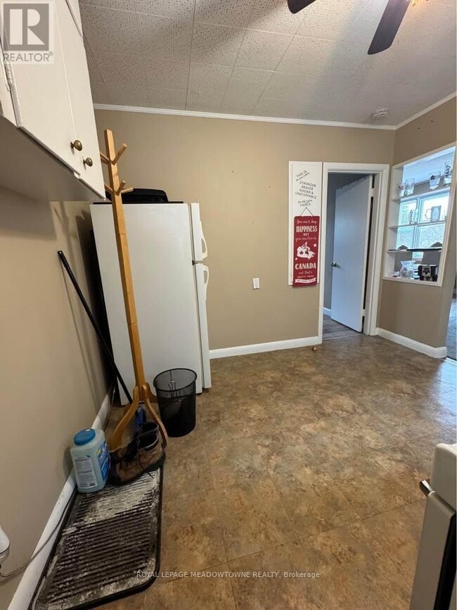 Building Photo - 3C - 277-233 GEDDES STREET