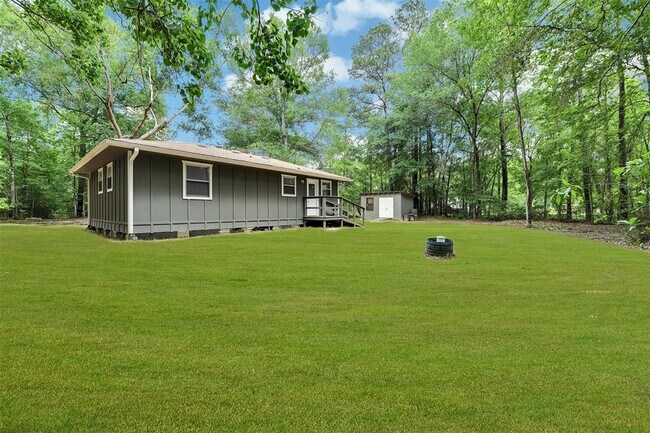 Foto del edificio - 284 County Rd 3012