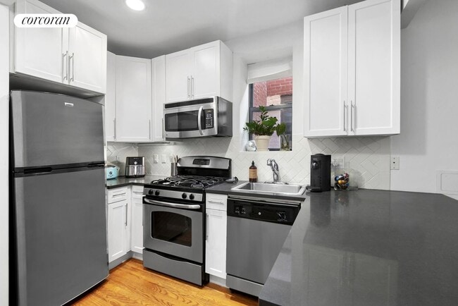 Building Photo - 305 W 150th St